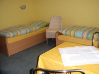 /album/unsere-zimmer/zimmer1-jpg/